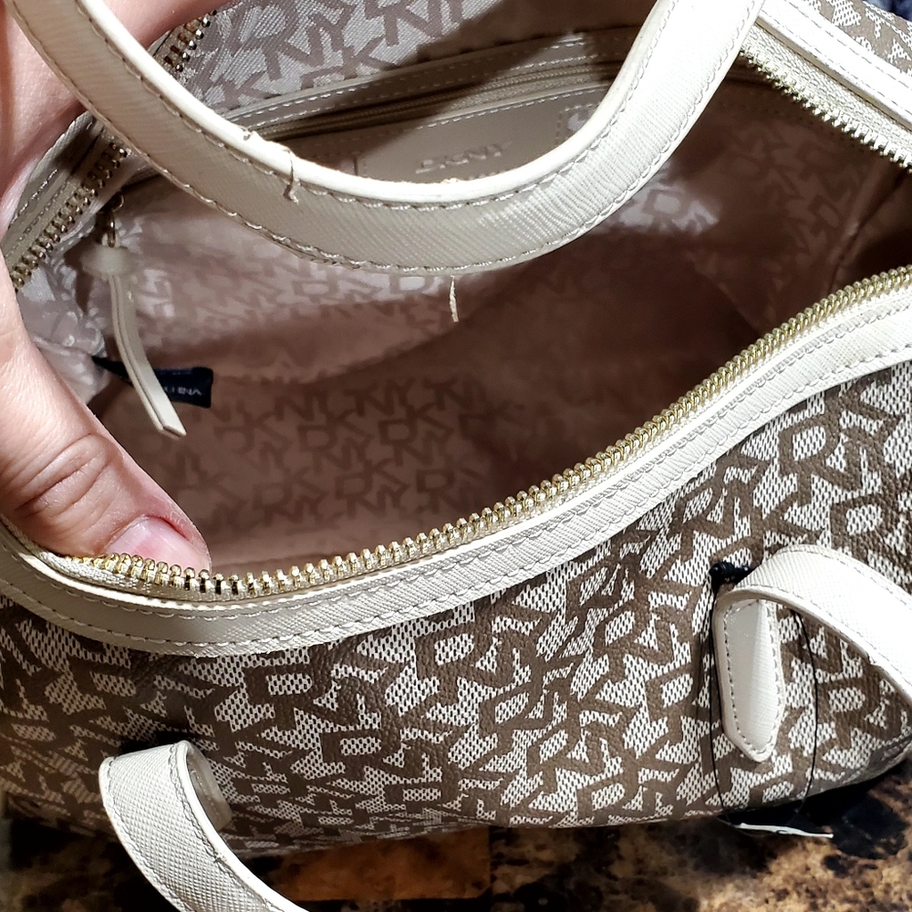 Dkny handbags - Picture 3 of 3